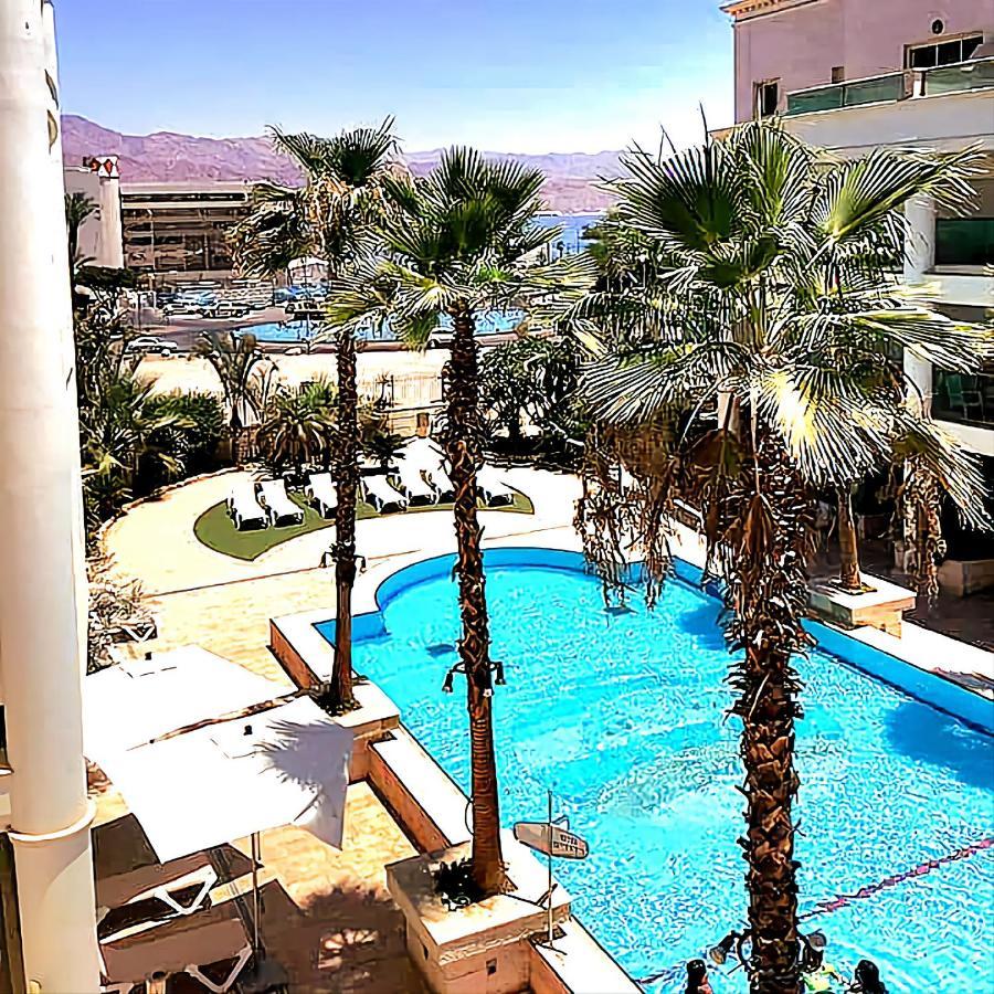 Apartamento Milana'S Deluxe With Big Patio And Pool Eilat Exterior foto